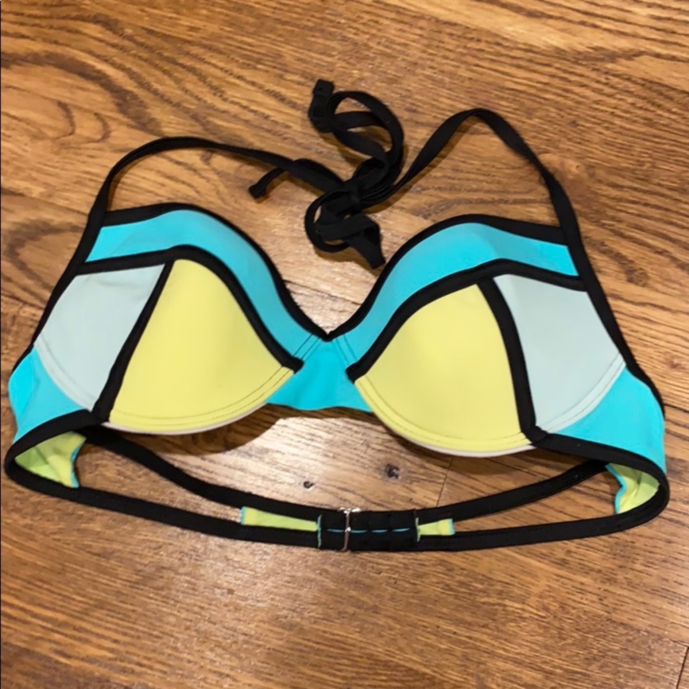 Bikini Top - Picture 4 of 4
